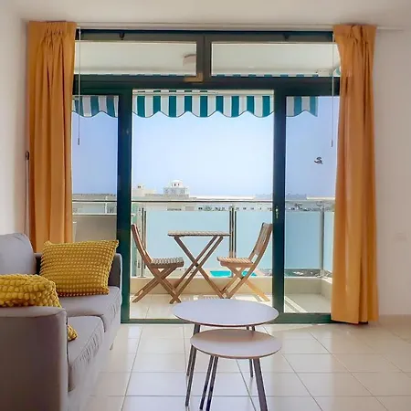 La Girafe De Dunas Solymar Сан-Бартоломе