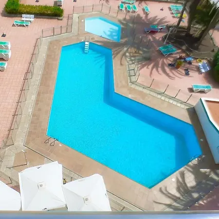 La Girafe De Dunas Solymar *