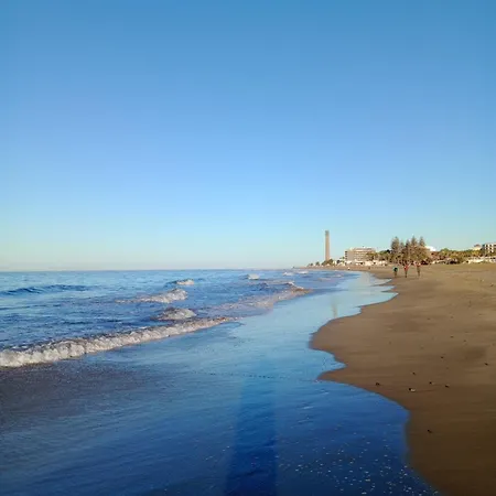 La Girafe De Dunas Solymar Сан-Бартоломе